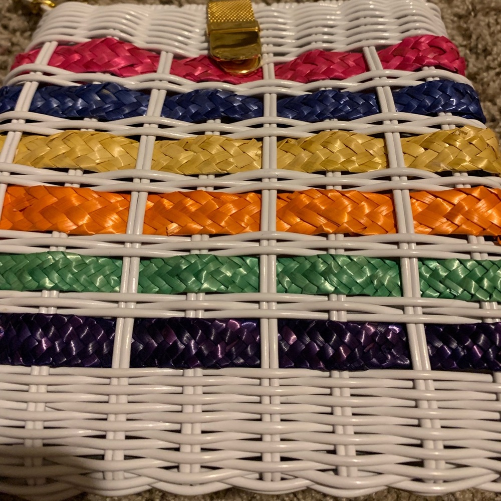 Elegant cross body bag